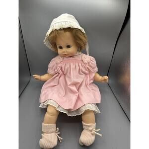 Vintage 1972 Eegee Baby Doll 18” Sleep Eyes Cloth Body Pink Dress Bonnet